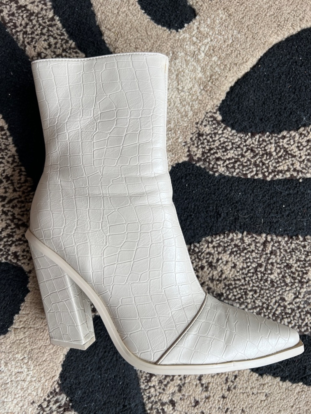 Nasty Gal Off-White Croc-Embossed Pointed Toe Block Heel Ankle Boots - Picture 5 of 10